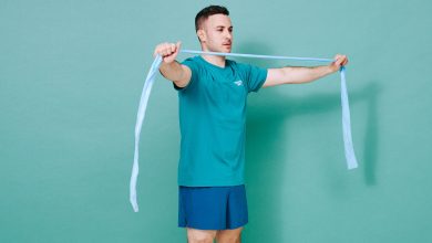 i’m-a-personal-trainer,-and-these-are-the-exercises-that-help-me-manage-my-chronic-back-pain